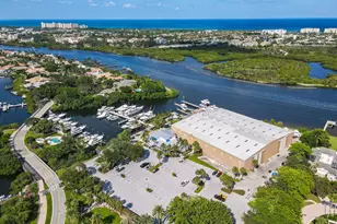 17081 Waterbend Dr, Jupiter, FL 33477 - Photo 38