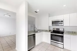 11319 Royal Palm Blvd, Coral Springs, FL 33065 - Photo 4