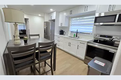 1236 NE 12th Avenue #B, Fort Lauderdale, FL 33304 - Photo 2