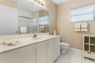 8298 Springlake Dr, Boca Raton, FL 33496 - Photo 18