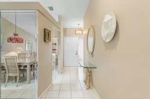 8298 Springlake Dr, Boca Raton, FL 33496 - Photo 6