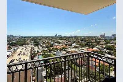 3232 Coral Way #1601, Miami, FL 33145 - Photo 16