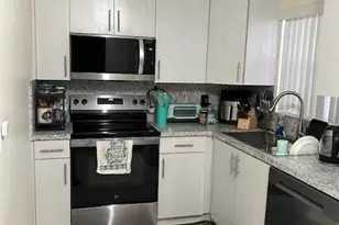 200 Lake Carol Dr, West Palm Beach, FL 33411 - Photo 4