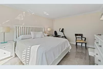 2400 Presidential Way #1906, West Palm Beach, FL 33401 - Photo 16