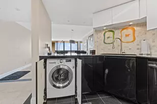 2400 Presidential Way, West Palm Beach, FL 33401 - Photo 12