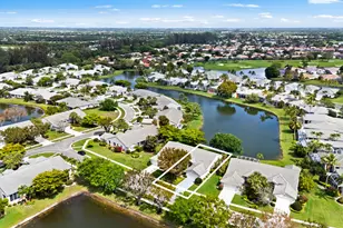 7825 Aberdeen Lakes Dr, Boynton Beach, FL 33472 - Photo 34