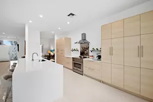 7825 Aberdeen Lakes Dr, Boynton Beach, FL 33472 - Photo 4