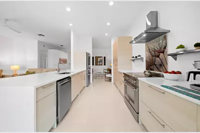 7825 Aberdeen Lakes Drive, Boynton Beach, FL 33472 - Photo 2