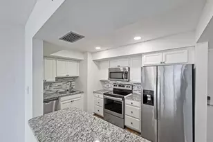 525 N Ocean Blvd, Pompano Beach, FL 33062 - Photo 12