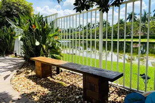 3898 Falcon Ridge Cir, Weston, FL 33331 - Photo 56