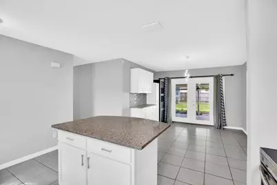 2255 15th Avenue SW, Vero Beach, FL 32962 - Photo 10