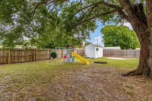 2255 15th Ave SW, Vero Beach, FL 32962 - Photo 36