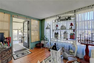 1352 Barefoot Cir, Barefoot Bay, FL 32976 - Photo 6