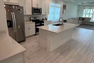 12808 SW Eleanor Dr, Port Saint Lucie, FL 34987 - Photo 8