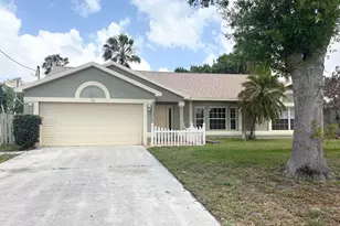 192 SW N Wakefield Cir, Port Saint Lucie, FL 34953 - Photo 2