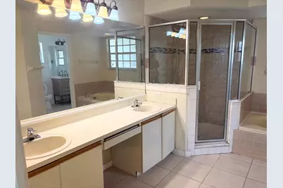 192 SW North Wakefield Circle, Port Saint Lucie, FL 34953 - Photo 14