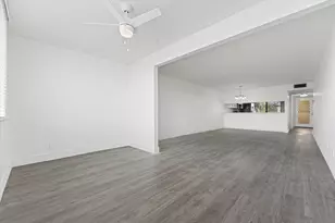 8040 Hampton Blvd, North Lauderdale, FL 33068 - Photo 14