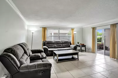 12215 Royal Palm Boulevard #4q, Coral Springs, FL 33065 - Photo 2