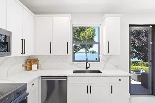 8403 Lakeview Trail, Parkland, FL 33076 - Photo 14