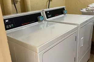 2615 NE 3rd Ct, Boynton Beach, FL 33435 - Photo 38