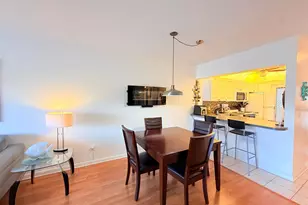 470 Paradise Isle Blvd, Hallandale Beach, FL 33009 - Photo 6