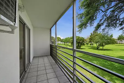 314 Brighton #H, Boca Raton, FL 33434 - Photo 16