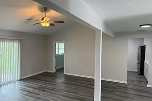 747 E Prima Vista Blvd, Port Saint Lucie, FL 34952 - Photo 8