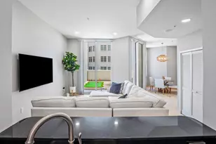 255 Evernia St, West Palm Beach, FL 33401 - Photo 12