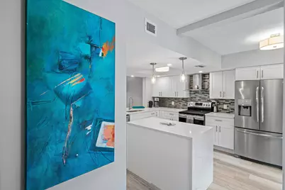 5121 Oakhill Lane #411, Delray Beach, FL 33484 - Photo 4