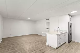 507 Meadows Cir, Boynton Beach, FL 33436 - Photo 10