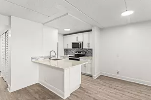 507 Meadows Cir, Boynton Beach, FL 33436 - Photo 4