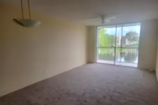 7900 NW 50th St, Lauderhill, FL 33351 - Photo 4