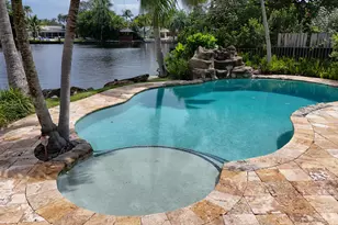 1925 Coral Gardens Dr, Wilton Manors, FL 33306 - Photo 2