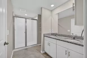 5786 SE Edgewater Cir, Stuart, FL 34997 - Photo 10