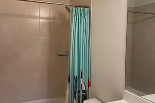 9365 W 33rd Ave, Hialeah, FL 33018 - Photo 16