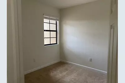 9365 W 33rd Avenue, Hialeah, FL 33018 - Photo 12