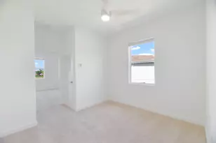 8618 Via Mar Rosso, Lake Worth, FL 33467 - Photo 12