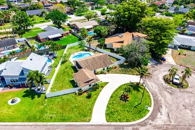 246 Natchez Court, Royal Palm Beach, FL 33411 - Photo 36