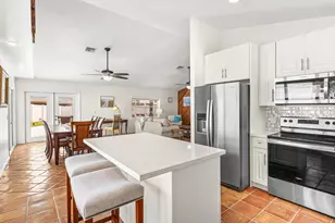 246 Natchez Ct, Royal Palm Beach, FL 33411 - Photo 8