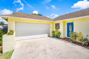 246 Natchez Ct, Royal Palm Beach, FL 33411 - Photo 24