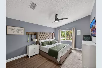 5053 Prairie Dunes Village Circle, Lake Worth, FL 33463 - Photo 18