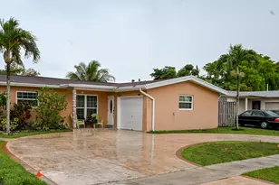8610 NW 27th Pl, Sunrise, FL 33322 - Photo 6