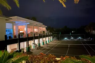 100 S Pointe Dr, Miami Beach, FL 33139 - Photo 16
