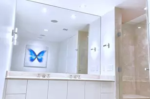 100 S Pointe Dr, Miami Beach, FL 33139 - Photo 12