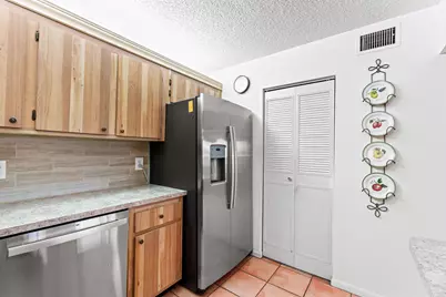 322 Knotty Pine Circle #D2, Greenacres, FL 33463 - Photo 18