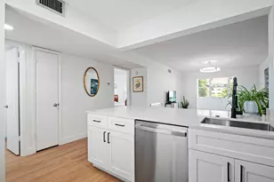 230 NE 26th Ave, Boynton Beach, FL 33435 - Photo 4