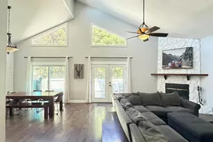 13400 74th Ave N, Seminole, FL 33776 - Photo 6