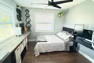 13400 74th Ave N, Seminole, FL 33776 - Photo 18