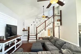 13400 74th Ave N, Seminole, FL 33776 - Photo 2