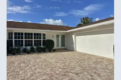 359 Country Club Drive, Tequesta, FL 33469 - Photo 8